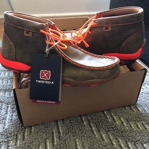 Twisted X kids size 6 Orange